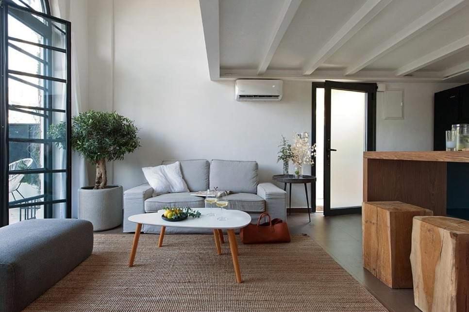 Corfu Town Stylish Twin Apartment Exterior photo